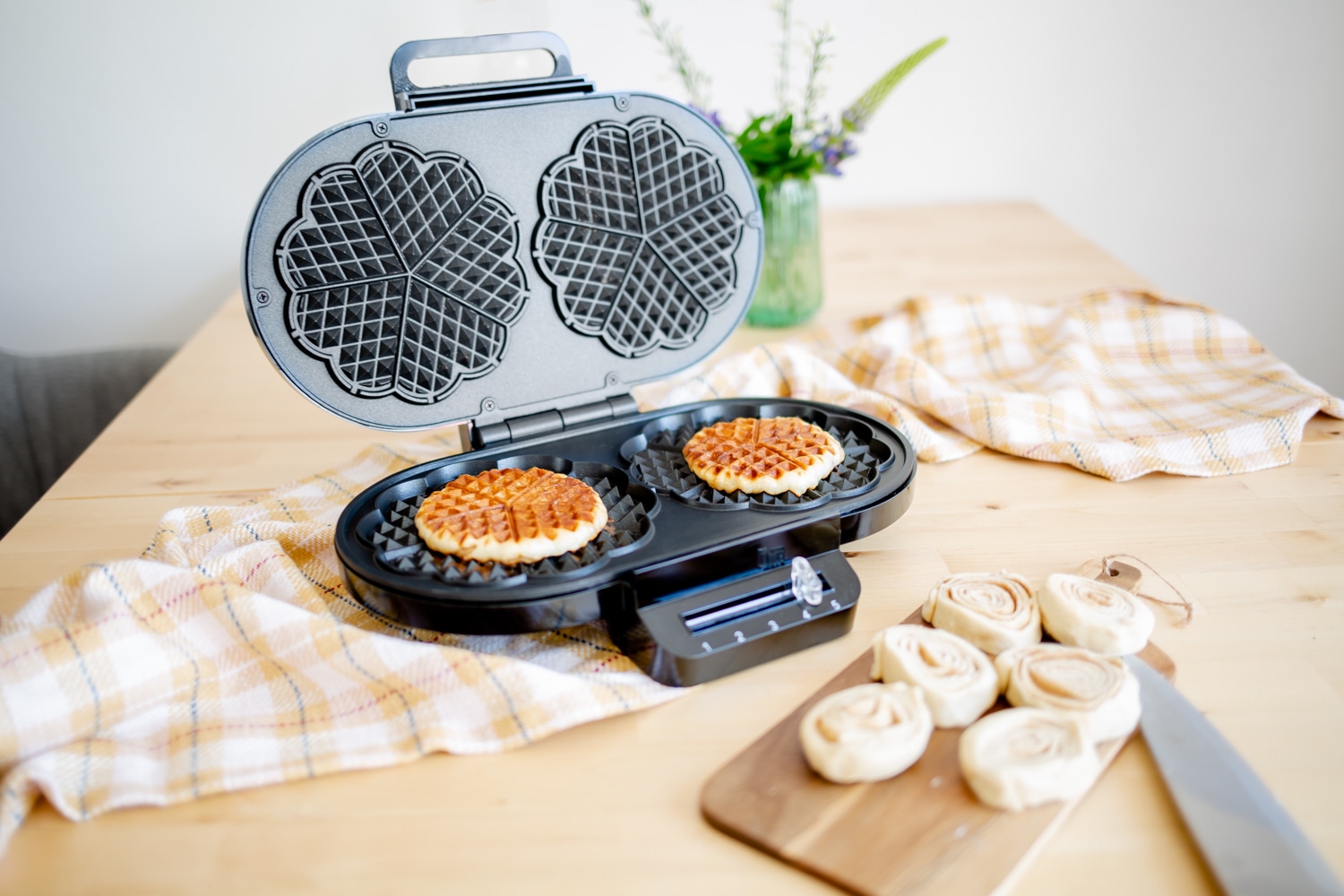 STEBA Doppel Waffeleisen WE 2, 2x5 Herzwaffeln, Ø15,5cm, antihaftbeschichtung STEBA Doppel Waffeleisen WE 2, 2x5 Herzwaffeln, Ø15,5cm, antihaftbeschichtung