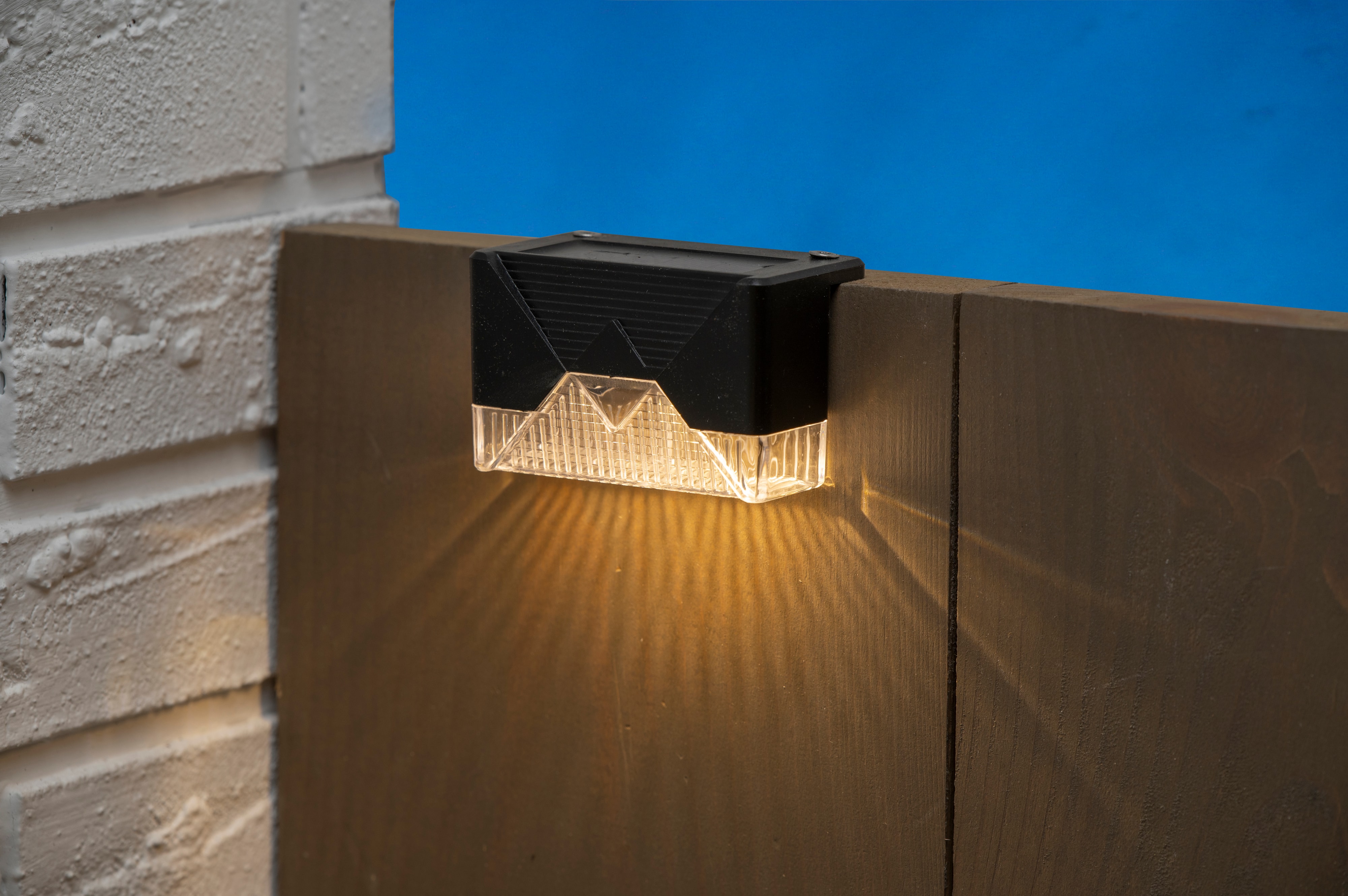 GRUNDIG Solar-Leuchten, 4 Stück GRUNDIG Solar-Leuchten, 4 Stück