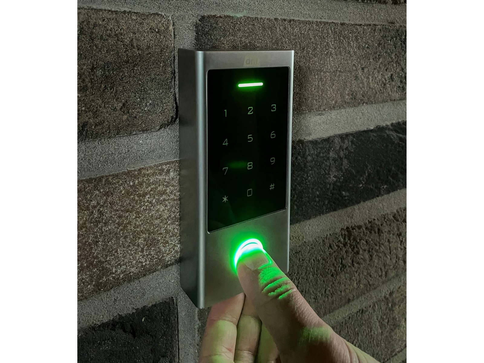 DNT BioAccess PRO Fingerprintsensor Codeschloss DNT BioAccess PRO Fingerprintsensor Codeschloss