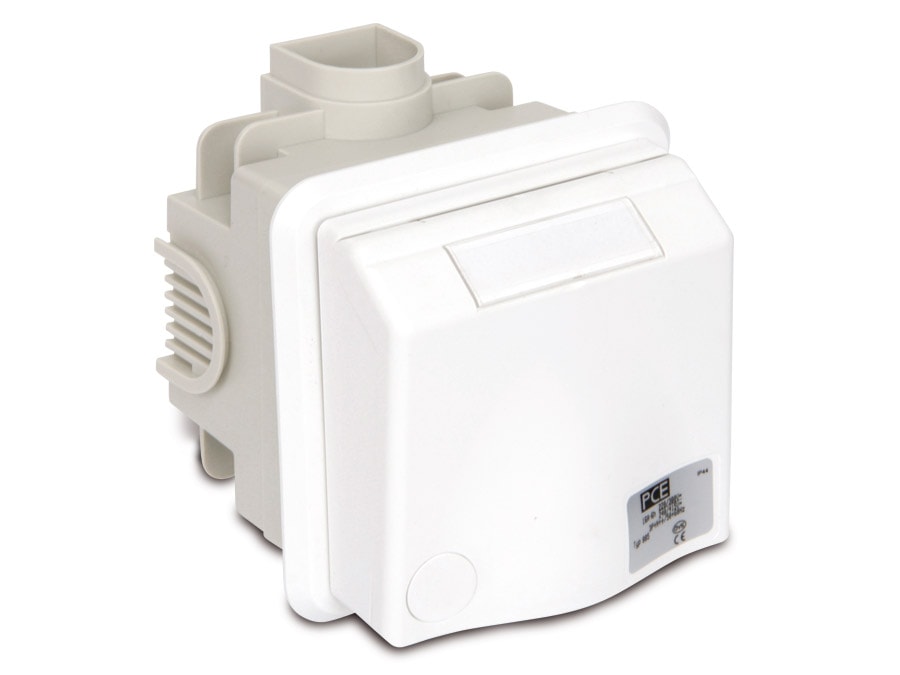 PCE CEE-Unterputzsteckdose 16 A, 400 V, IP44 PCE CEE-Unterputzsteckdose 16 A, 400 V, IP44