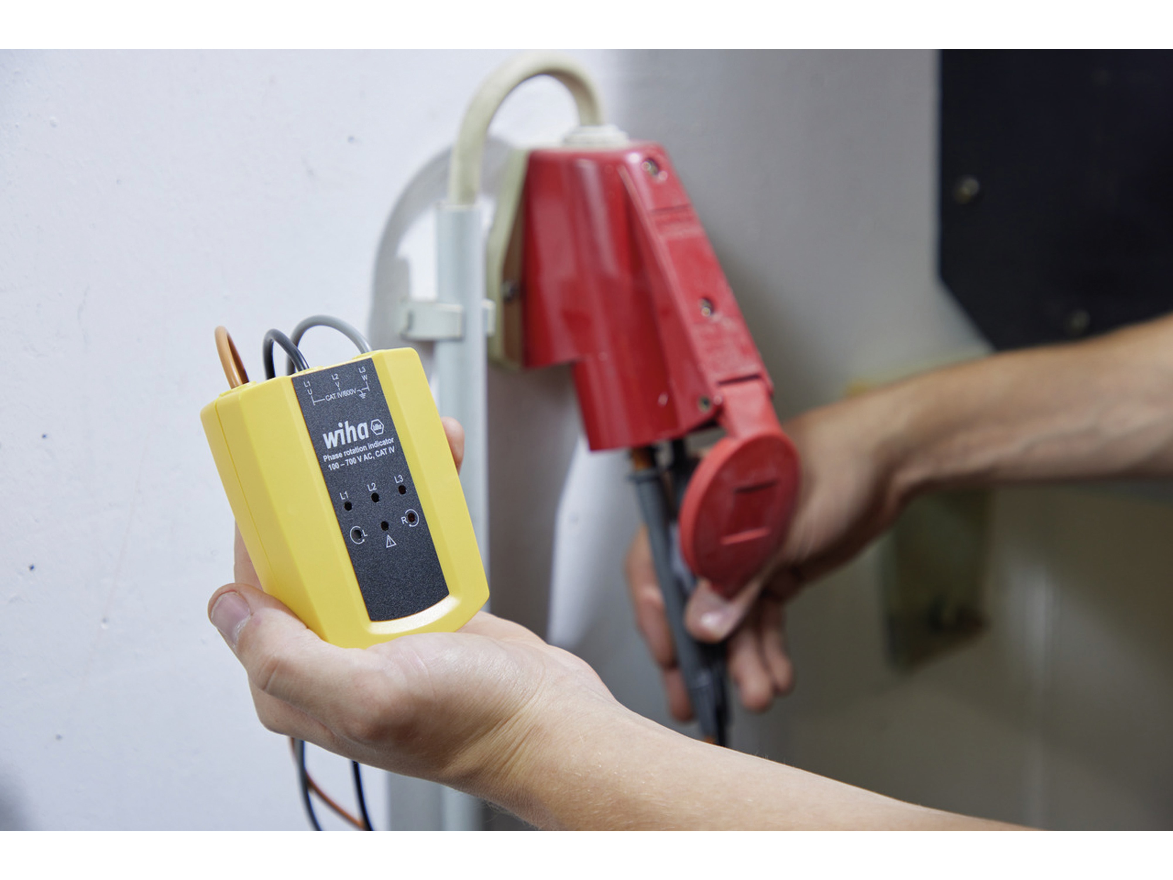 WIHA Drehfeldrichtungsanzeiger 100...700 V AC, SB25562 WIHA Drehfeldrichtungsanzeiger 100...700 V AC, SB25562