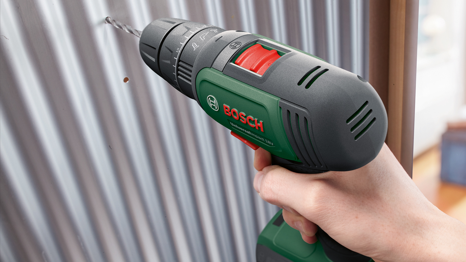 BOSCH Akku-Bohrschrauber-Set UniversalImpact 18V + Systembox, 06039D4108 BOSCH Akku-Bohrschrauber-Set UniversalImpact 18V + Systembox, 06039D4108