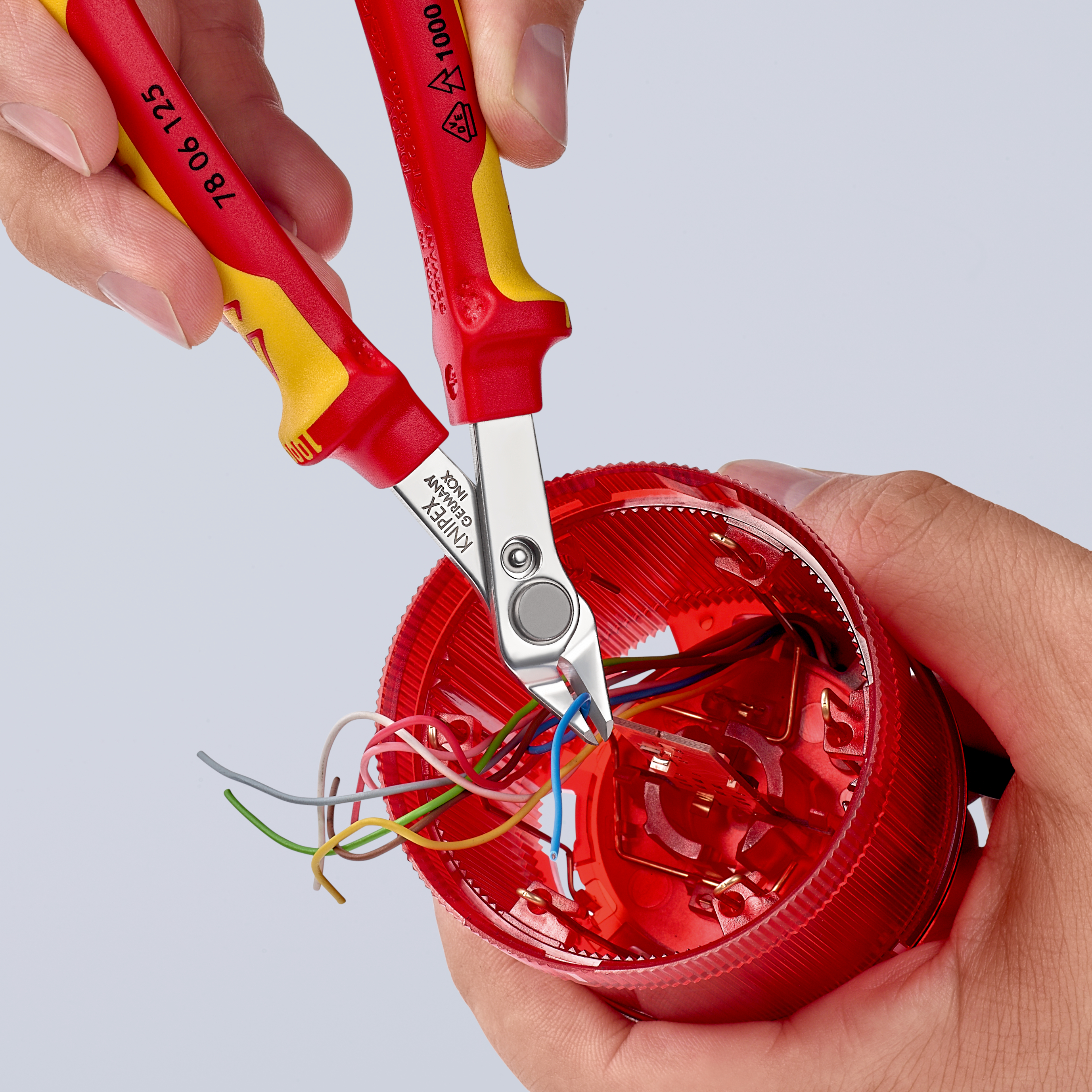 KNIPEX Seitenschneider Electronic Super Knips VDE, 78 06 125, 125 mm KNIPEX Seitenschneider Electronic Super Knips VDE, 78 06 125, 125 mm