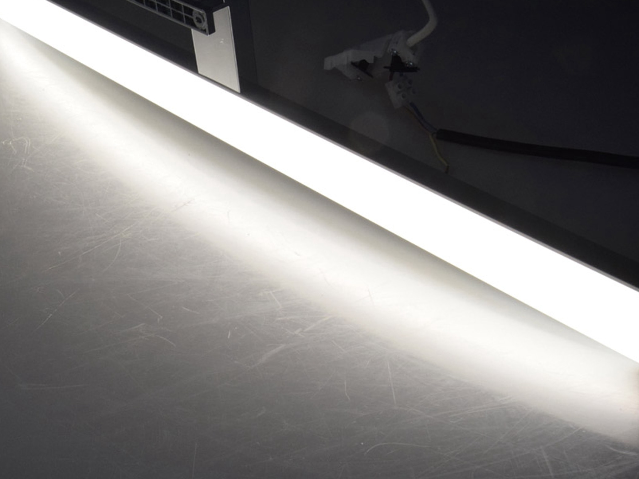CHILITEC LED-Spiegelleuchte “Banho 8W“, EEK: C, 230V, 8W, 640lm, 400 mm, 4000K CHILITEC LED-Spiegelleuchte “Banho 8W“, EEK: C, 230V, 8W, 640lm, 400 mm, 4000K