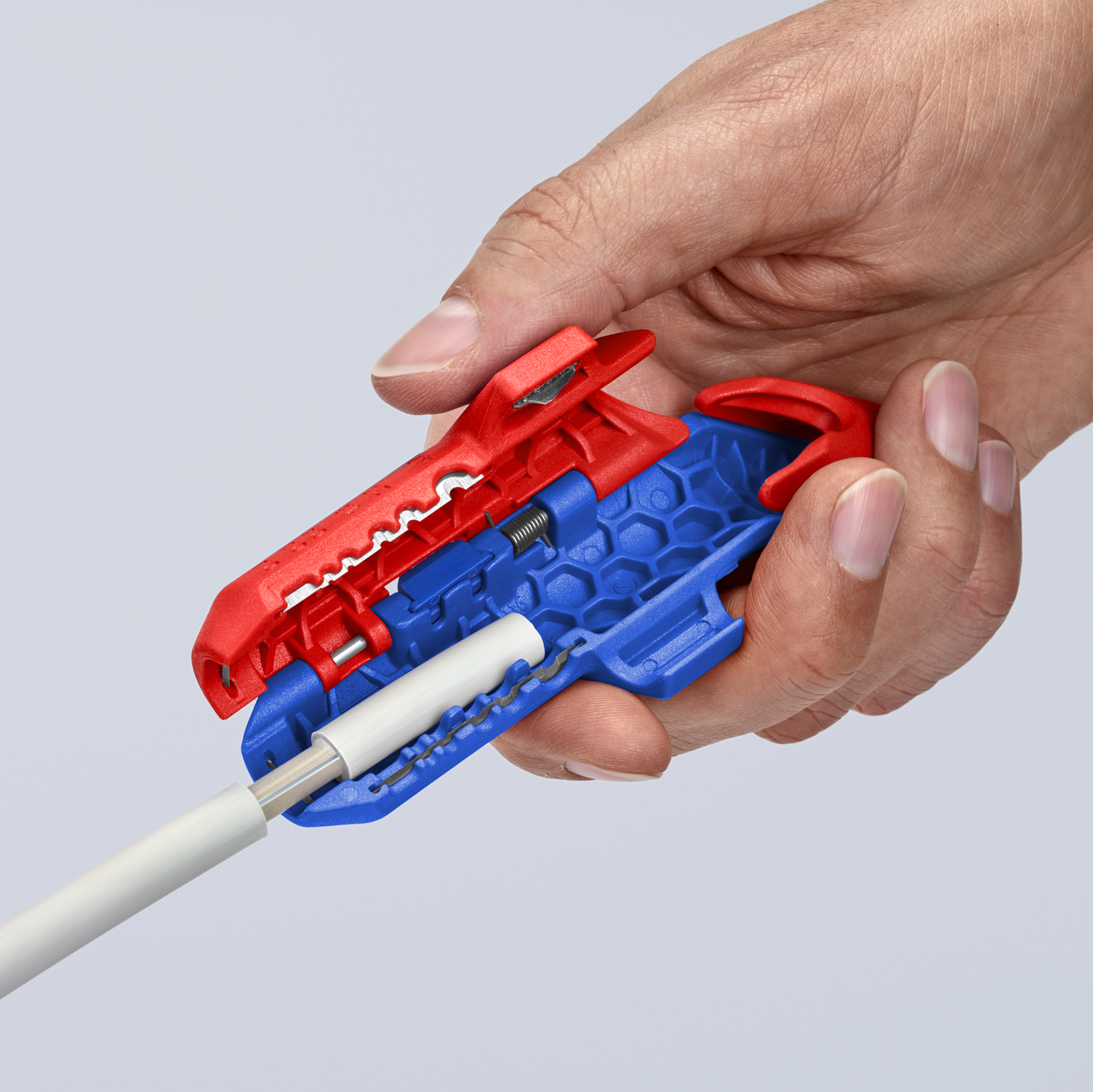 KNIPEX Abmantelungswerkzeug ErgoStrip PV, 16 95 03 SB KNIPEX Abmantelungswerkzeug ErgoStrip PV, 16 95 03 SB