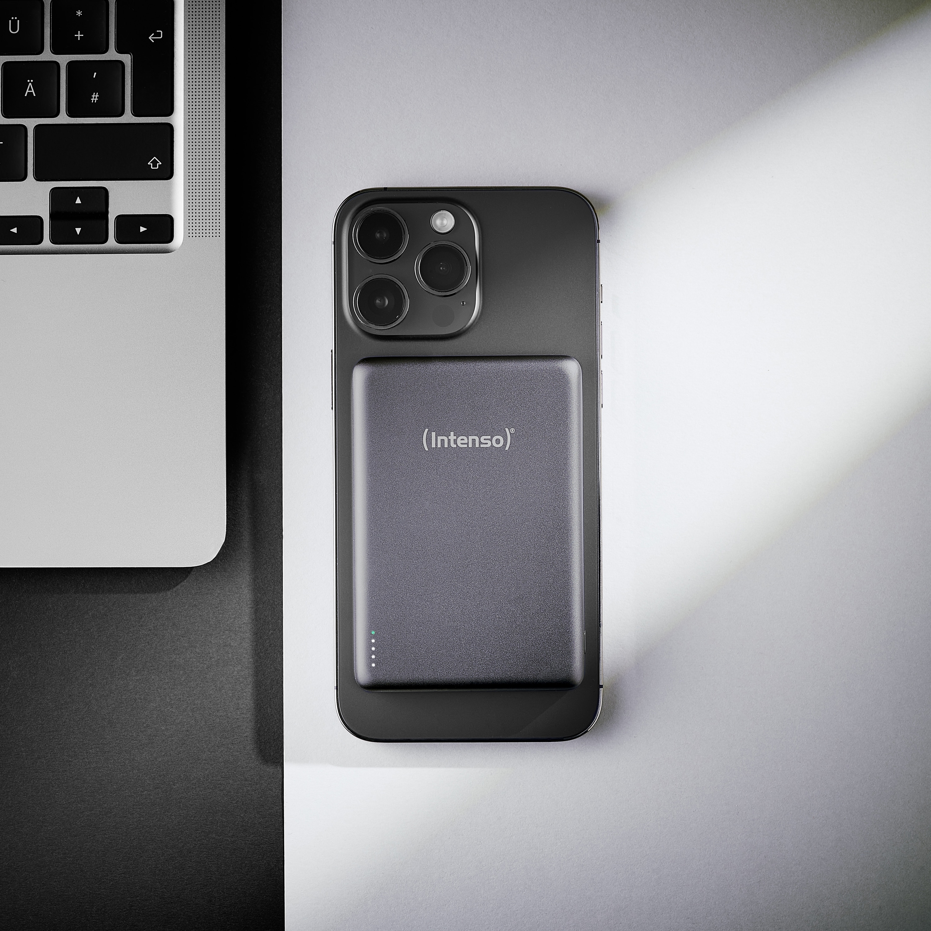 INTENSO Powerbank Magnetic Wireless, MW 10000, grau INTENSO Powerbank Magnetic Wireless, MW 10000, grau