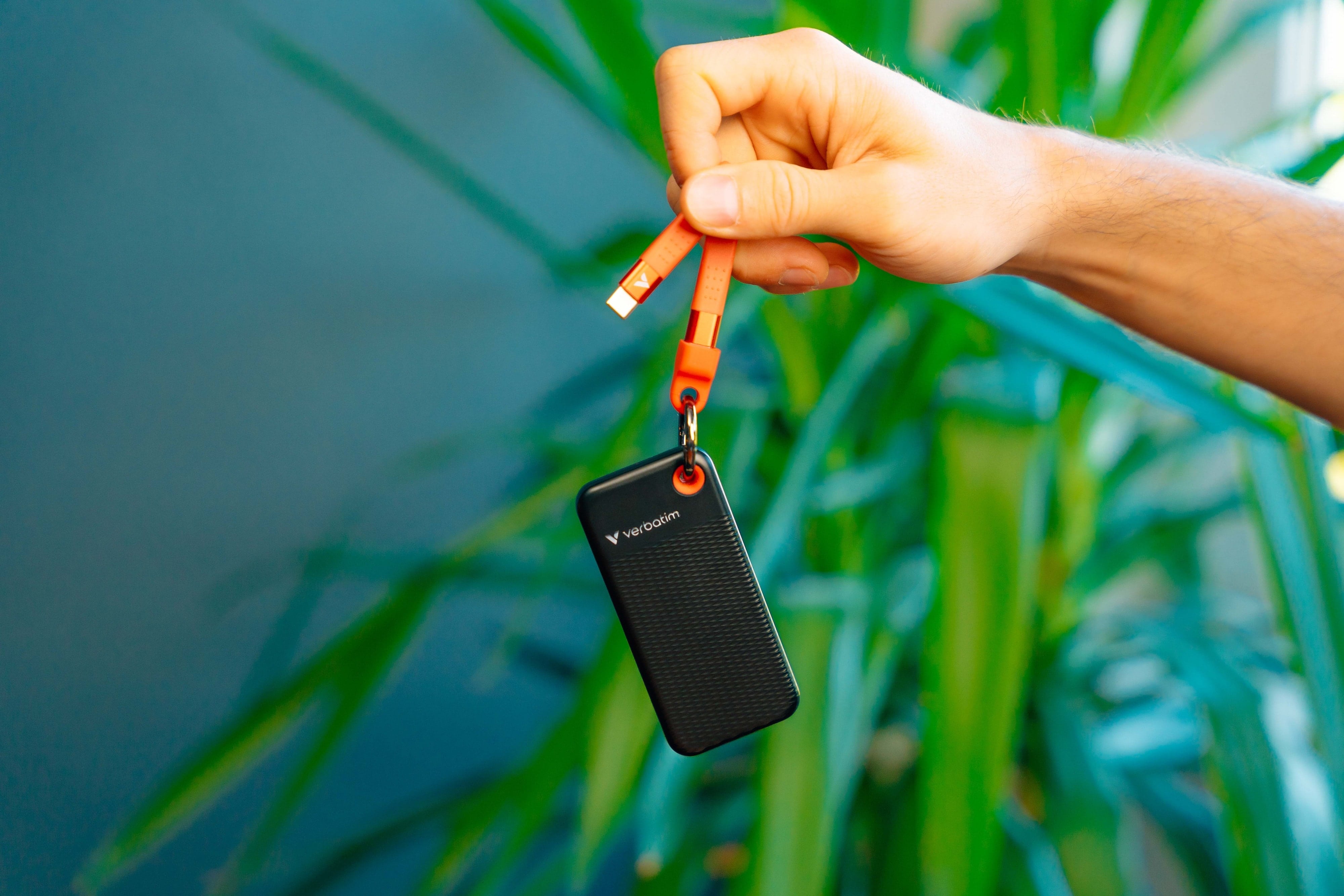VERBATIM Externe SSD Pocket 2TB schwarz-orange VERBATIM Externe SSD Pocket 2TB schwarz-orange