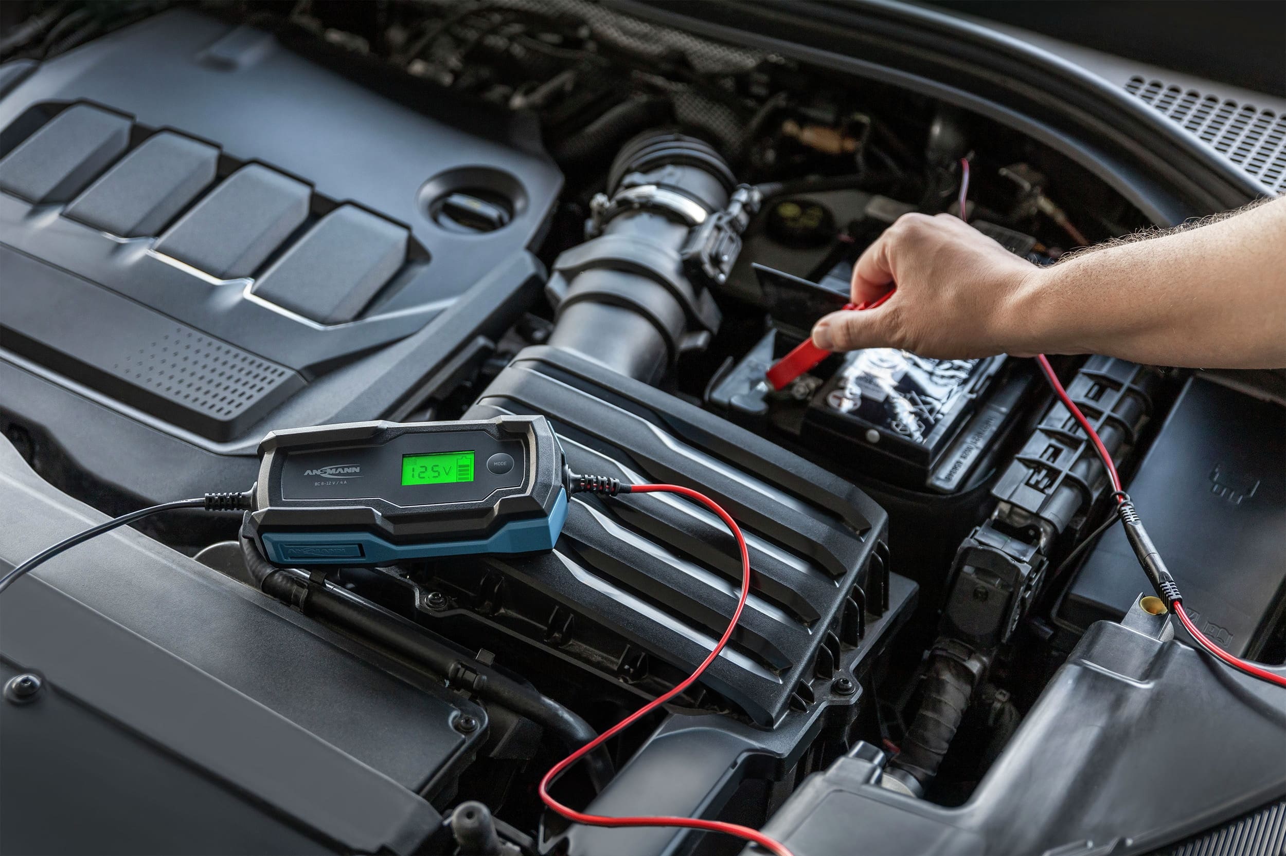 ANSMANN Autobatterie-Ladegerät, 1001-0144, Bleiladegerät, BC 6...12 V-, 4 A ANSMANN Autobatterie-Ladegerät, 1001-0144, Bleiladegerät, BC 6...12 V-, 4 A